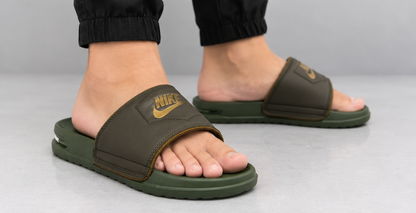 (3)Comfort Fit Men’s Slippers – Smooth Cushion Slide Design