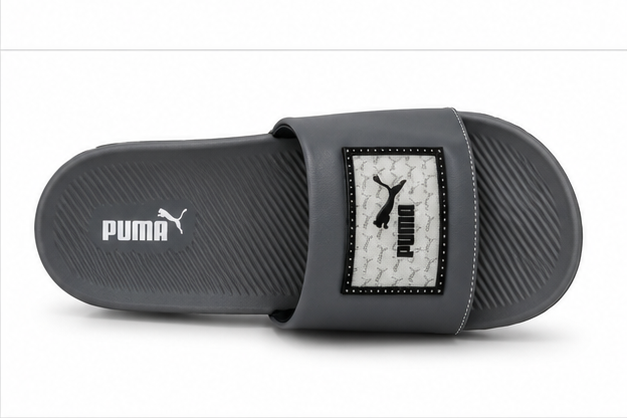 (2)Skechers Signature Air Slides